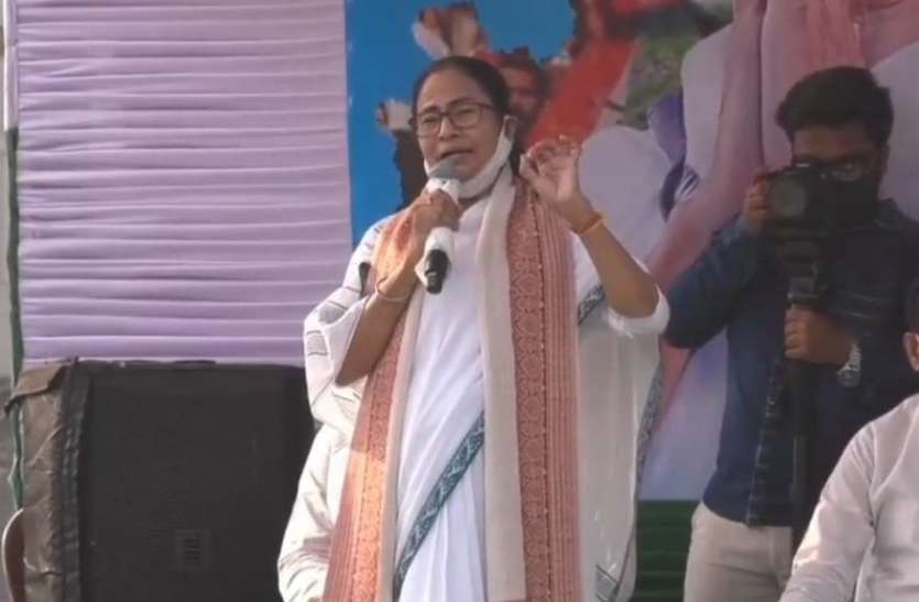 West Bengal CM Mamata Banerjee challenges BJP West Bengal: ममता बनर्जी ने दिखाई ताकत, कहा- बाहरी लोग रच रहे हैं षड्यंत्र