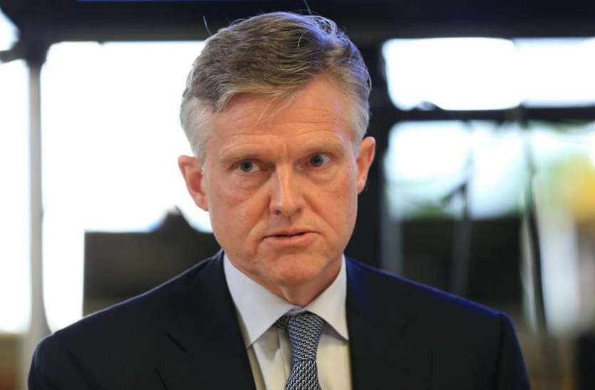 finance_minister_rod_phillips.jpg Canada: कोरोना लॉकडाउन में क्रिसमस की छुट्टी मनाते पकड़े गए मंत्री ने दिया इस्तीफा