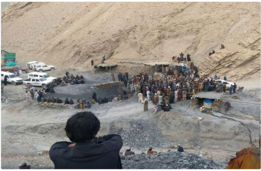 balochistan.png Pakistan: बलूचिस्तान में 11 कोयला खनिकों की गोली मारकर हत्या, इमरान खान ने बताया आतंकी हमला