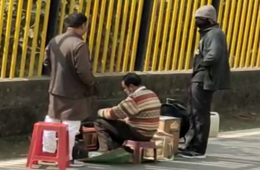 NGRI के 15 बैज्ञानिकों ने राम जन्मभूमि परिसर पर किया रिसर्च NGRI के 15 बैज्ञानिकों ने राम जन्मभूमि परिसर पर किया रिसर्च