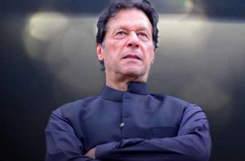 imran_khan.jpg Pakistan: विपक्ष ने इमरान सरकार के खिलाफ विरोध को बताया 'जिहाद’, कहा- पीछे हटना बड़ा पाप