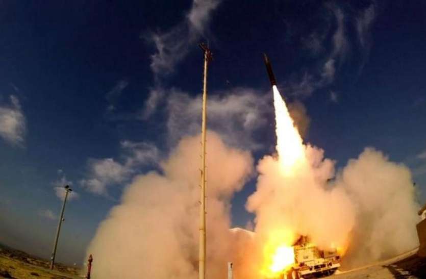 balistic_missile.jpg 2020 में खतरों से जूझता रहा सऊदी, हूती विद्रोहियों ने सीमावर्ती शहरों में दागीं 75 बैलिस्टिक मिसाइलें