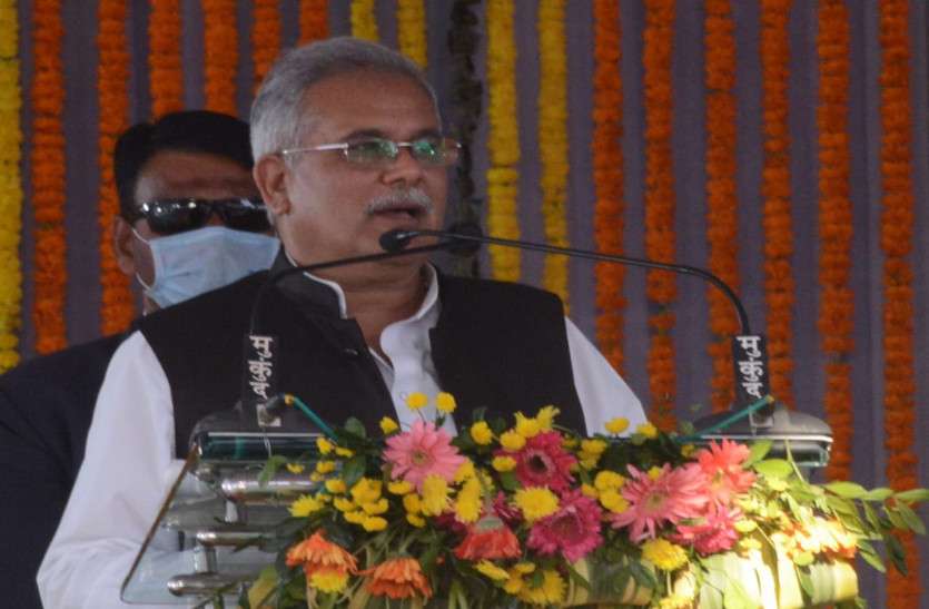 cm_in_janjgir.jpg भूपेश सरकार का जांजगीर को बड़ा तोहफा, CM ने किया मेडिकल कॉलेज खोलने का ऐलान