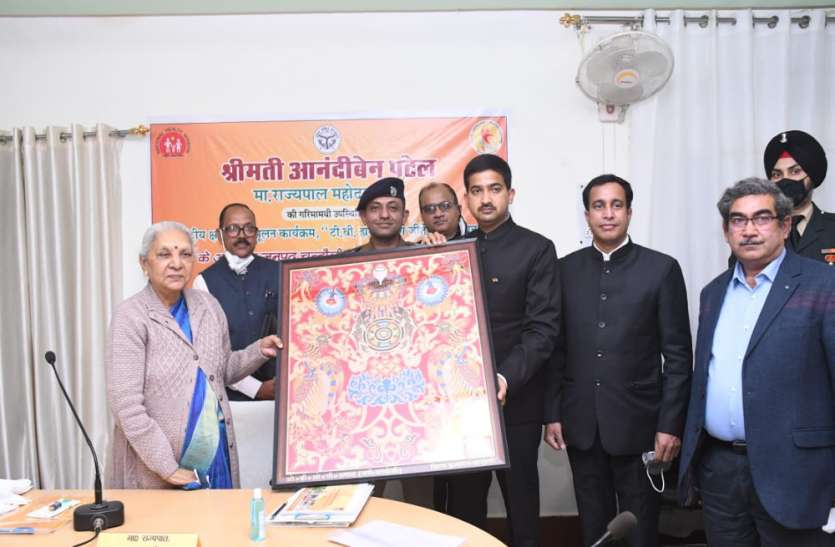 स्वयं सहायता समूह से जुड़ कर सशक्त बने ग्रामीण महिलाएं स्वयं सहायता समूह से जुड़ कर सशक्त बने ग्रामीण महिलाएं