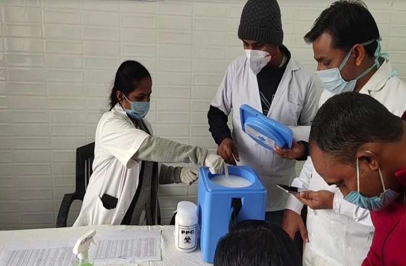 2_6.jpg कोविड संक्रमण से बचाव के लिए पूरी तरह सुरक्षित व असरदार है वैक्सीन