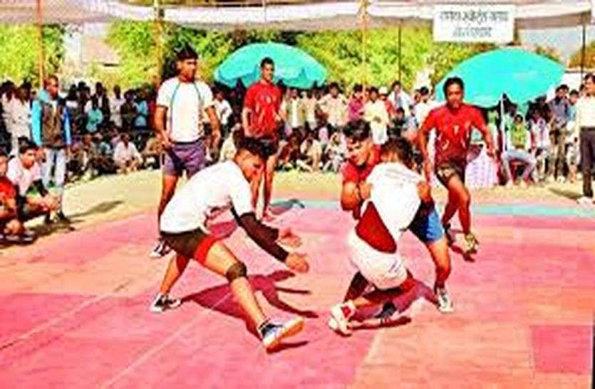 आरआर क्लब ने जमाया कबड्डी पर कब्जा आरआर क्लब ने जमाया कबड्डी पर कब्जा