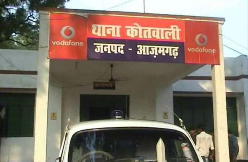 azamgarh craim पहले युवती को गली में घसीटकर पीटा अब खुद को तमंचा सटा दे रहा अत्महत्या की धमकी