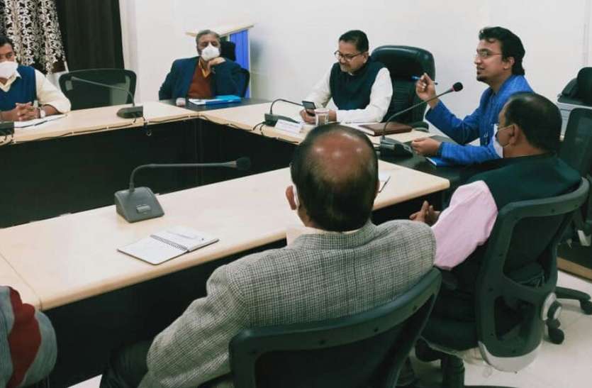 corona Dry run at three centers तीन सेंटरों पर ड्राय रन, जानिए कोरोना वैक्सीनेशन से जुड़े पांच बड़े सवालों के जवाब
