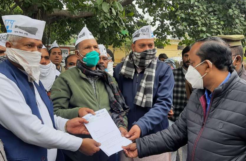 aap.jpg मुरादनगर हादसे और बदायुं गैंगरेप को लेकर 'आप' ने बोला योगी सरकार पर हमला