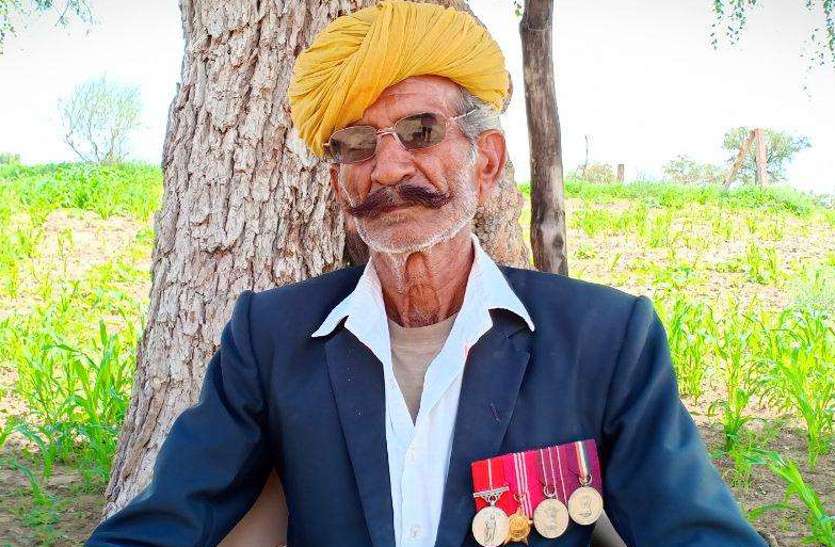 bharo_singh.jpg बॉर्डर के असली हीरो भैरोंसिंह राठौड़ को अब मिलेगा सेना मैडल का भत्ता