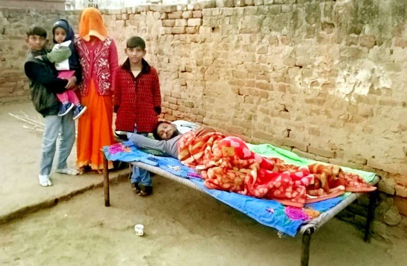 झुंझुनू के मरीज की मदद को उठे हाथ झुंझुनू के मरीज की मदद को उठे हाथ