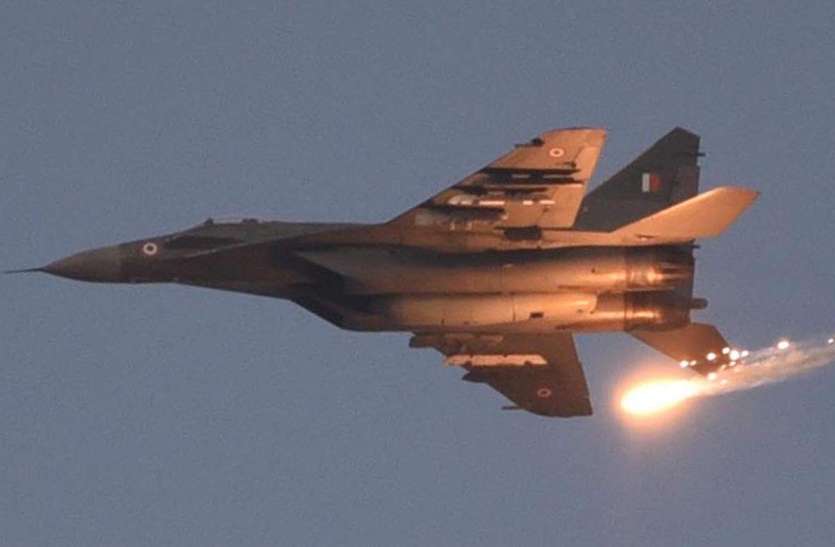 balakot airstrike पूर्व पाक राजनयिक ने माना, बालाकोट में हुई भारतीय कार्रवाई में 300 आतंकी मारे गए