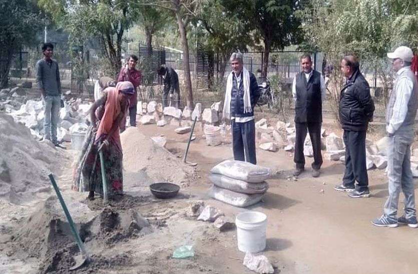 जालोर स्टेडियम में सवा करोड़ की लागत से स्वीमिंग पूल बनाने को भेजा प्रस्ताव जालोर स्टेडियम में सवा करोड़ की लागत से स्वीमिंग पूल बनाने को भेजा प्रस्ताव