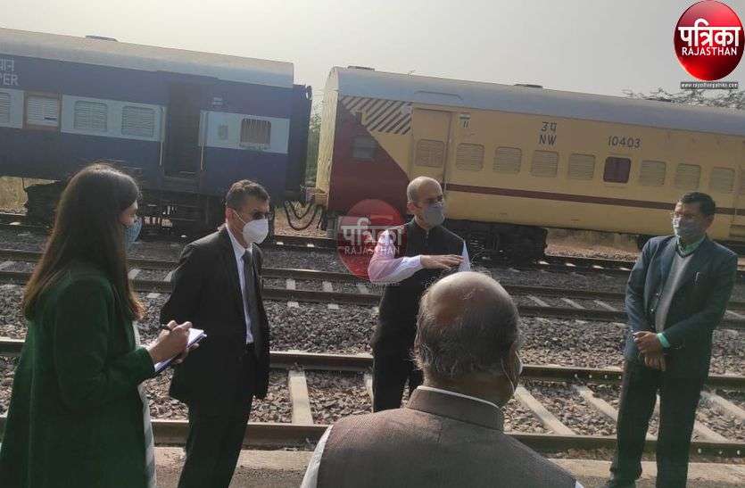 रोहट में डीएमआइसी प्रोजेक्ट को जल्द लगेंगे पंख, केन्द्र सरकार के सचिव ने किया अवलोकन रोहट में डीएमआइसी प्रोजेक्ट को जल्द लगेंगे पंख, केन्द्र सरकार के सचिव ने किया अवलोकन