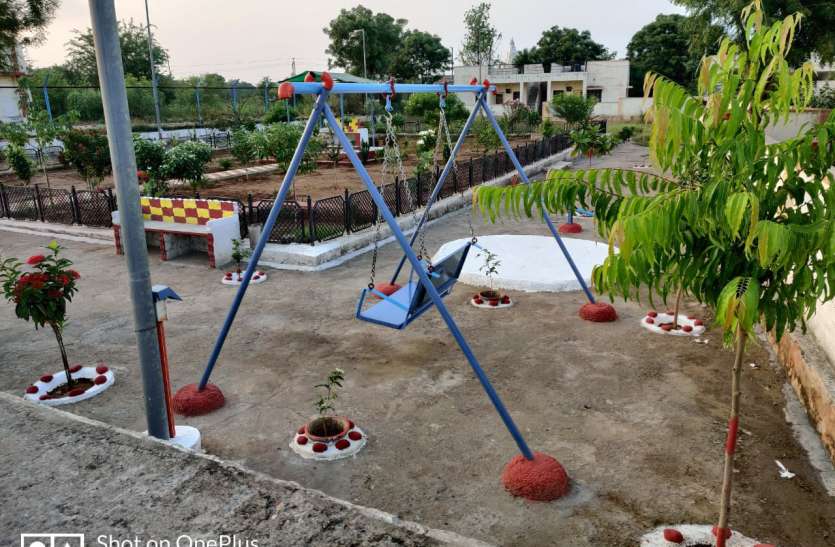 No current in GSS, now Bagiya also smells जीएसएस में करंट नहीं अब बगिया भी महकती है