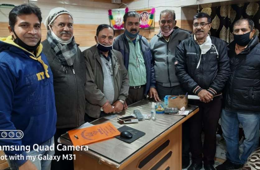 हेमू कालाणी के 78वें शहीद दिवस पर दीपदान व देशभक्ति कार्यक्रम हेमू कालाणी के 78वें शहीद दिवस पर दीपदान व देशभक्ति कार्यक्रम