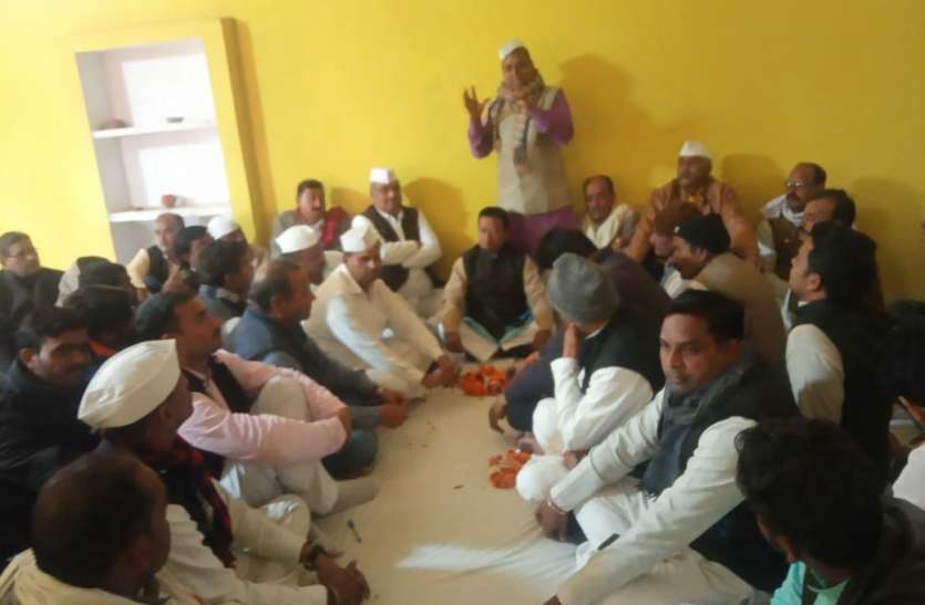 किसानों के सम्मान में कांग्रेस हमेशा से उनके साथ रही है : विधायक किसानों के सम्मान में कांग्रेस हमेशा से उनके साथ रही है : विधायक