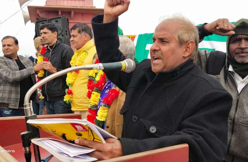 29वें दिन भी जारी किसानों का आंदोलन 29वें दिन भी जारी किसानों का आंदोलन