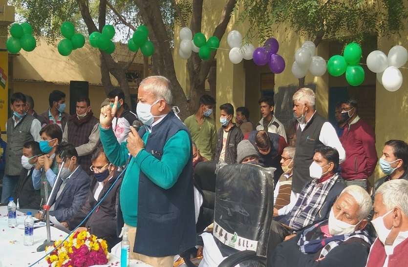 केंद्र सरकार ने चालाकी से काम किया और बिल जबरन थोप दिया केंद्र सरकार ने चालाकी से काम किया और बिल जबरन थोप दिया