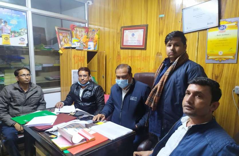 पंचायतों में सप्लाई का नहीं चुकाया जीएसटी पंचायतों में सप्लाई करने वालों ने किया घोटाला, जीएसटी की टीम ने की छापेमारी