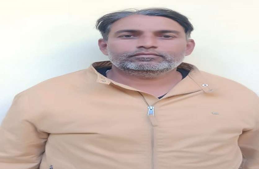 हनीट्रेप में पकड़ा गया जैसलमेर का जासूस हनीट्रेप में पकड़ा गया जैसलमेर का जासूस
