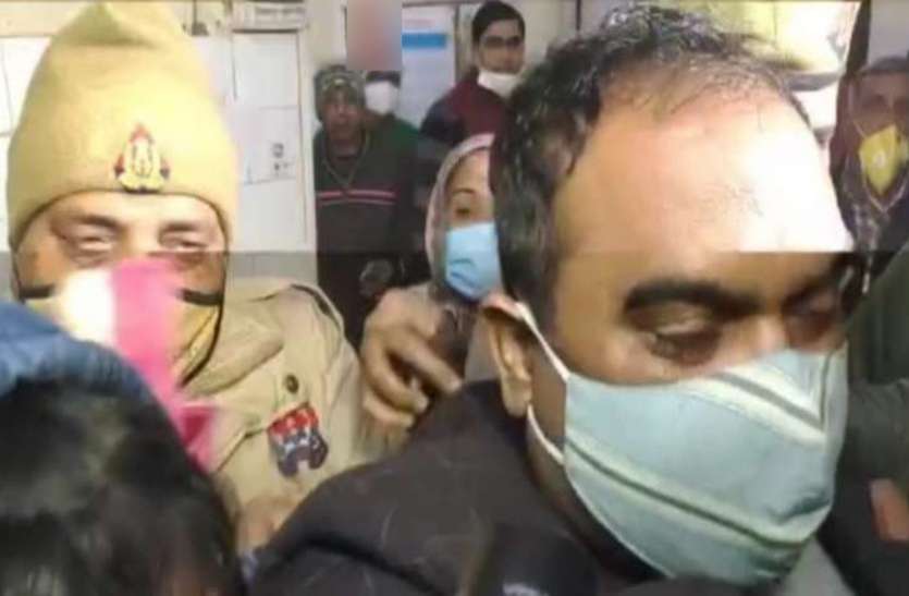 ghaziabad.jpg अजय त्यागी को ही मिला था रईसपुर में भी श्मशान का ठेका, कांग्रेस पार्षद की शर्त सुन वापस नहीं लौटा