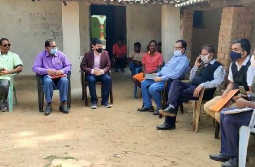 टीका लगने से नहीं, श्वास नली में मां का दूध जाने से हुई थी नवजात की मौत टीका लगने से नहीं, श्वास नली में मां का दूध जाने से हुई थी नवजात की मौत