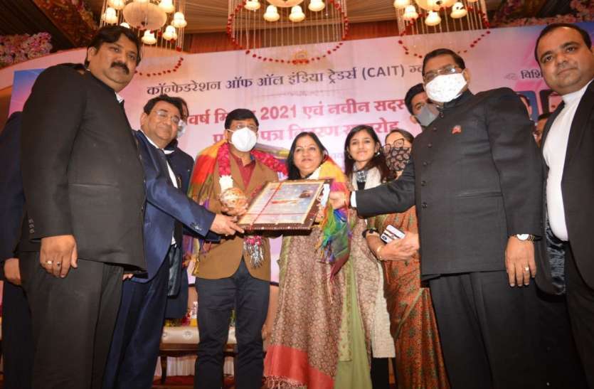 ग्वालियर के विकास की योजनाओं में कैट की भागीदारी प्रशंसनीय ग्वालियर के विकास की योजनाओं में कैट की भागीदारी प्रशंसनीय