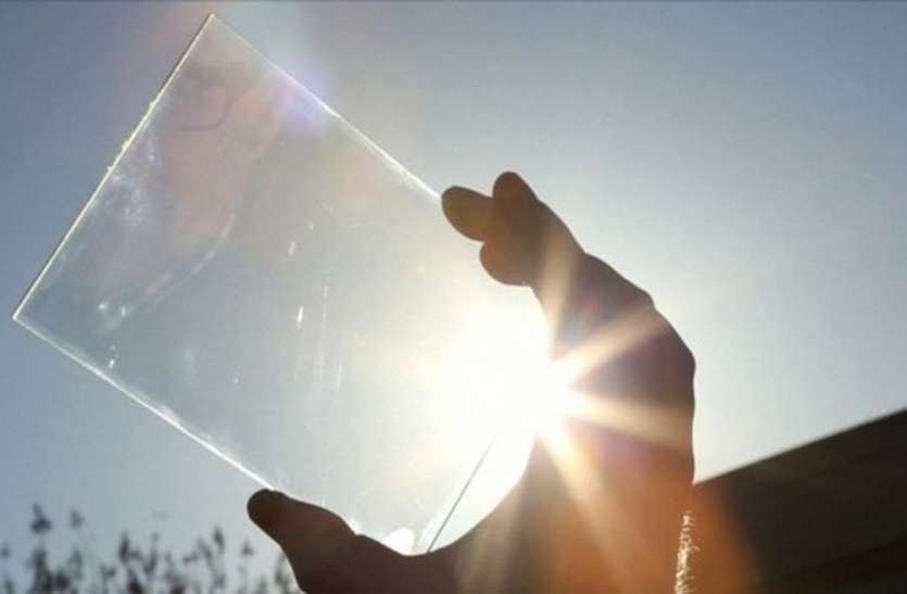 Korean scientists made transparent solar panel to be mounted on mobile screen