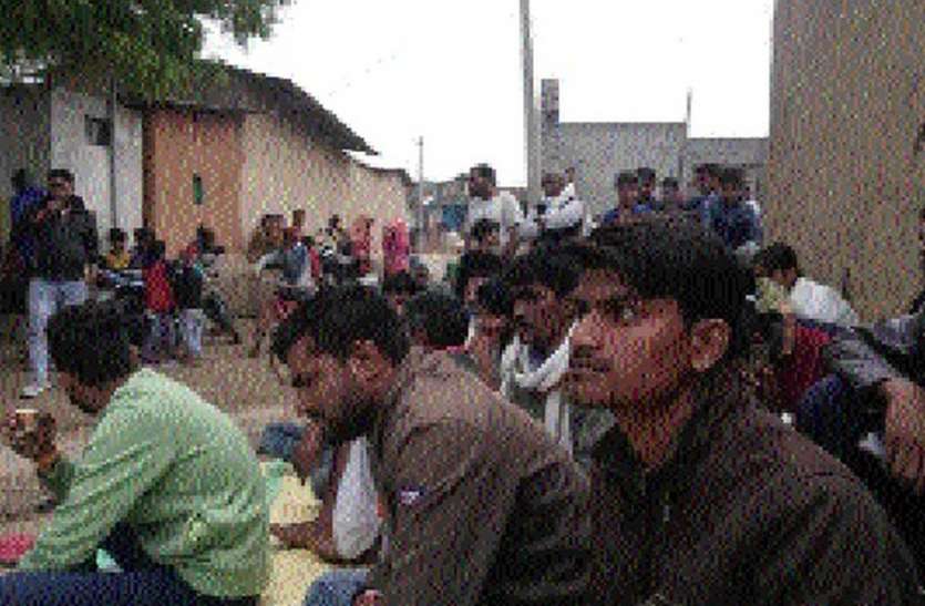 किसान क्रांति यात्रा के माध्यम से किया सम्पर्क किसान क्रांति यात्रा के माध्यम से किया सम्पर्क
