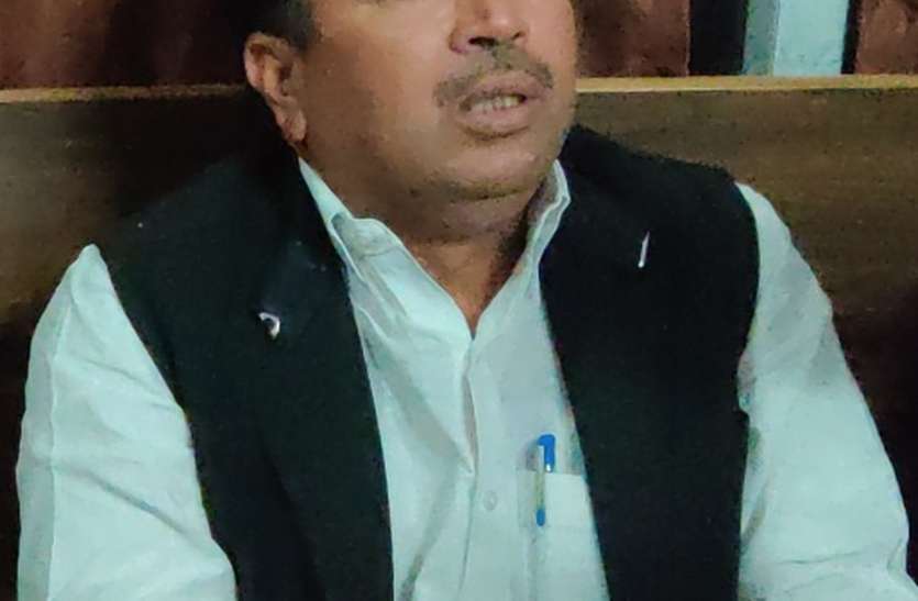 विकास के मुद्दे पर लड़ेंगे चुनाव, प्राप्त करेंगे बहुमत : पटेल विकास के मुद्दे पर लड़ेंगे चुनाव, प्राप्त करेंगे बहुमत : पटेल