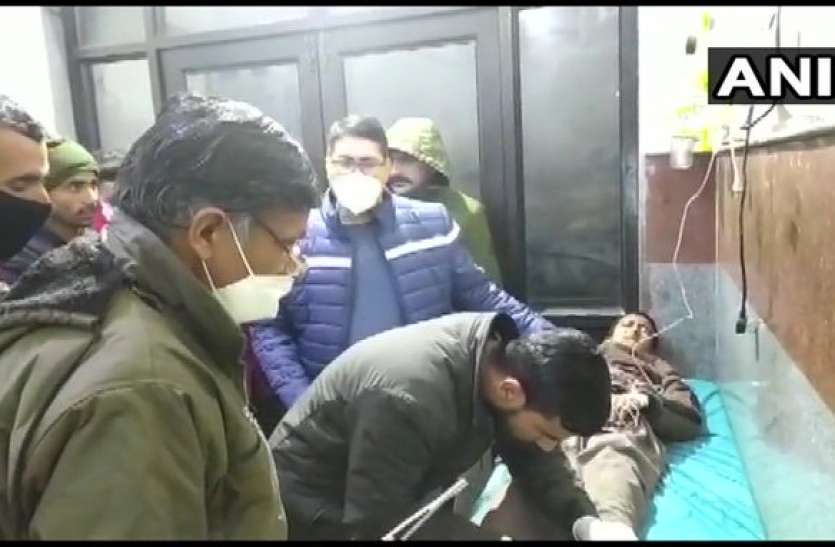 ceasefire violation in Poonch sector जम्मू कश्मीर के पुंछ सेक्टर में संघर्ष विराम का उल्लंघन, 16 वर्षीय लड़का घायल