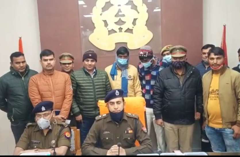 bijnor.jpg बिजनौर पुलिस ने किया अवैध शस्त्र फैक्ट्री का भंडाफोड़ दो गिरफ्तार