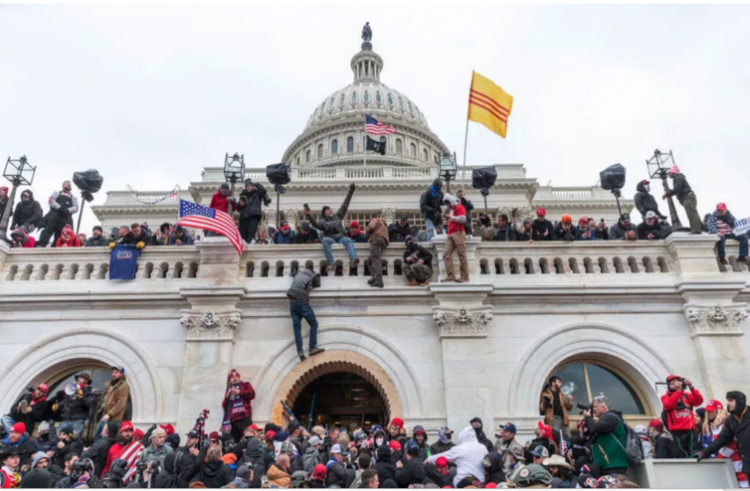 capitol_violence.png America: FBI का बड़ा खुलासा, देशभर में सशस्त्र हमले की योजना बना रहे हैं ट्रंप समर्थक