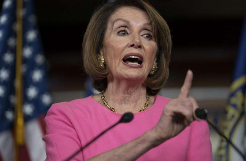 Speaker Nancy Pelosi Trump के खिलाफ बुधवार को 'महाभियोग' पर होगी वोटिंग, स्पीकर नैंसी पेलोसी ने राष्ट्रपति को अमरीका के लिए बताया खतरा