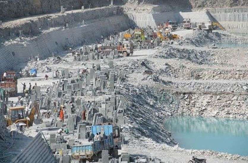 रफ कोटा स्टोन का उठाव प्रभावित, तेजी मंदी में तब्दील रफ कोटा स्टोन का उठाव प्रभावित, तेजी मंदी में तब्दील