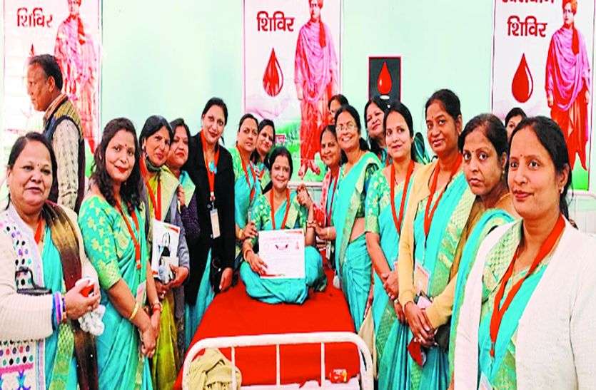धूमधाम से मनाई स्वामी विवेकानंद की 157वीं जयंती धूमधाम से मनाई स्वामी विवेकानंद की 157वीं जयंती