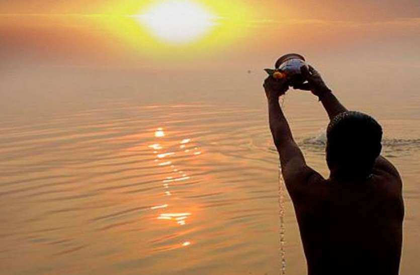 मकर संक्रांति आज, सूर्य होंगे उत्तरायण, खूब करें दान-पुण्य मकर संक्रांति आज, सूर्य होंगे उत्तरायण, खूब करें दान-पुण्य