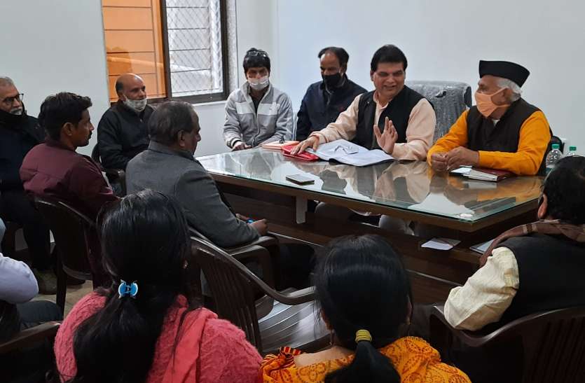 600 से ज्यादा दावेदारों की जान रहे जमीनी हकीकत 600 से ज्यादा दावेदारों की जान रहे जमीनी हकीकत