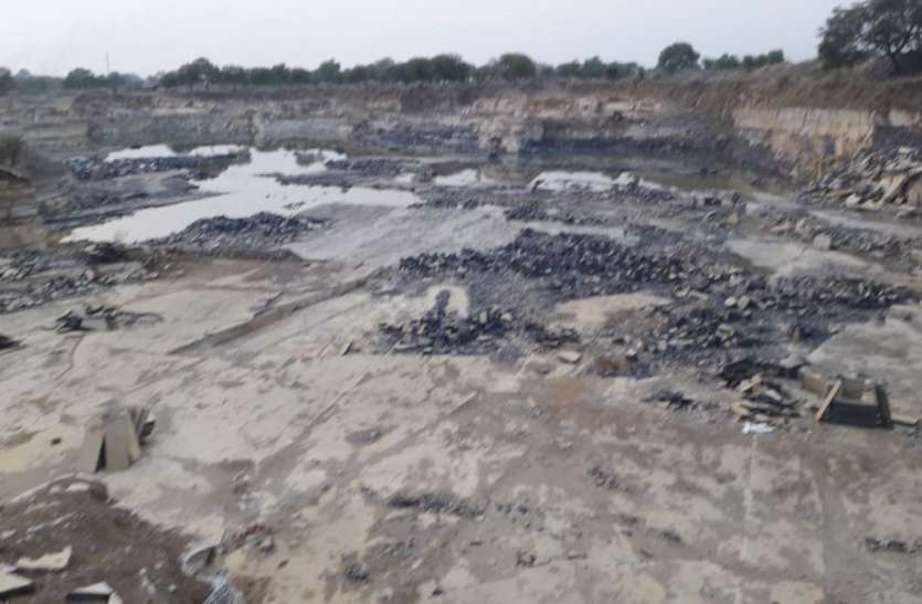 बिलाईगढ़ क्षेत्र में अवैध पत्थर उत्खनन में इजाफा बिलाईगढ़ क्षेत्र में अवैध पत्थर उत्खनन में इजाफा