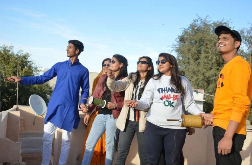 Makar Sankranti celebrated with kites flying in the sky Nagaur patrika news. आसमान में लहराती पतंगों के साथ मनाई मकर संक्रन्ति