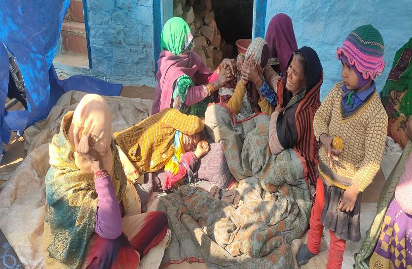 जिला आबकारी अधिकारी व पूरा थाना निलम्बित, एसडीएम को सरकार ने किया एपीओ जिला आबकारी अधिकारी व पूरा थाना निलम्बित, एसडीएम को सरकार ने किया एपीओ