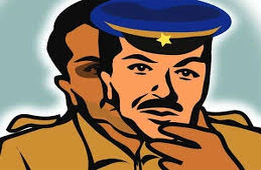 टैक्स चोरी बताकर भारी भरकम पैनेल्टी से बचाने की एवज में फर्जी सीटीओ ने ठगे सवा दो लाख रुपए टैक्स चोरी बताकर भारी भरकम पैनेल्टी से बचाने की एवज में फर्जी सीटीओ ने ठगे सवा दो लाख रुपए