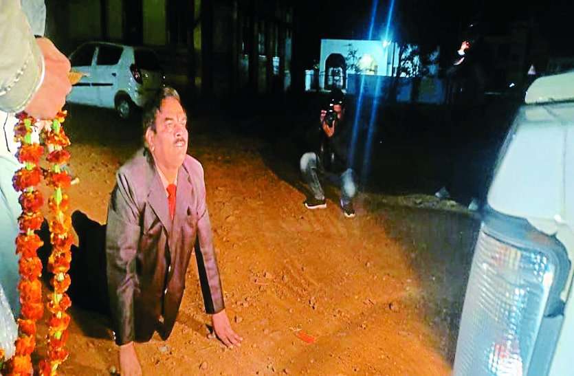 कोविशील्ड वैक्सीन की 4880 डोज पहुंचे, कल सिर्फ तीन जगह ही होगा टीकाकरण कोविशील्ड वैक्सीन की 4880 डोज पहुंचे, कल सिर्फ तीन जगह ही होगा टीकाकरण