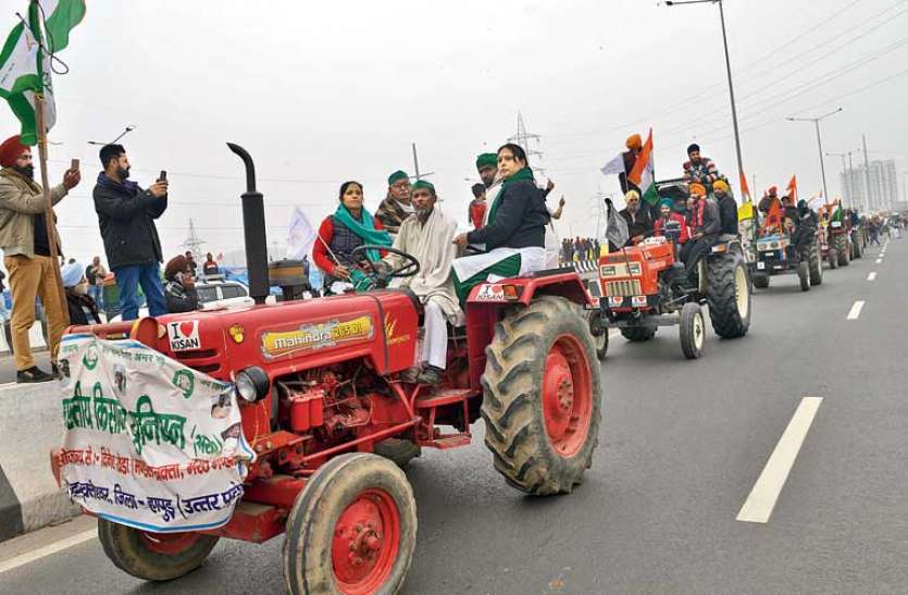 tractor march राकेश टिकैत का ऐलान, इस बार गणतंत्र दिवस की परेड में ट्रैक्टर मार्च निकाली जाएगी