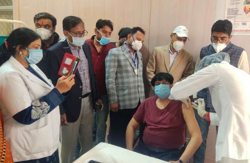 corona_vaccine.jpg राजस्थान में कोरोना टीकाकरण अभियान का CM अशोक गहलोत ने किया शुभारंभ, जानिए खास बातें