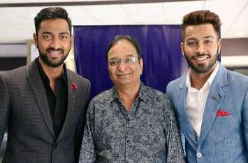 Hardik and kunal with father Himanshu pandya Hardik and kunal with father Himanshu pandya