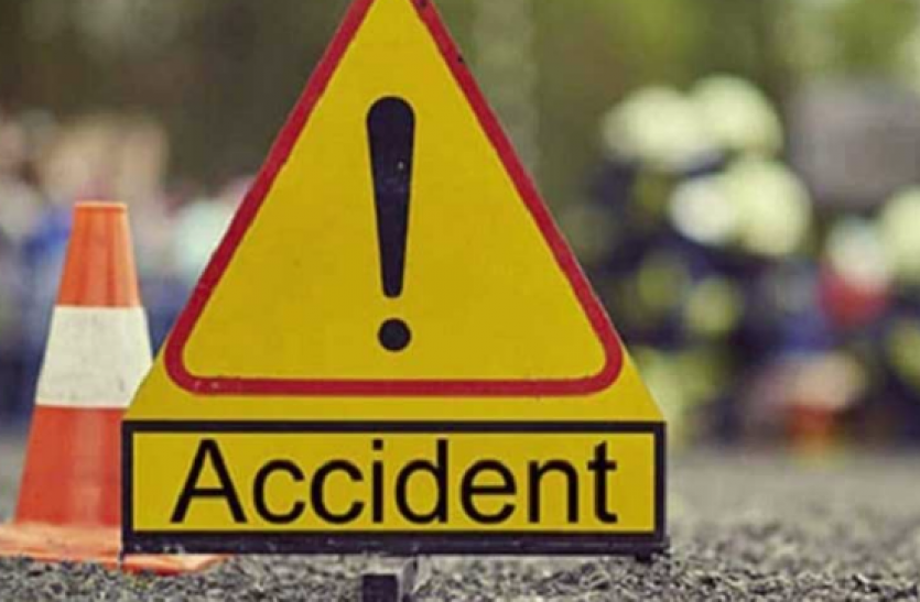 accident.png बाइक सवार को 50 मीटर तक घसीटते ले गई बेकाबू कार, मौत