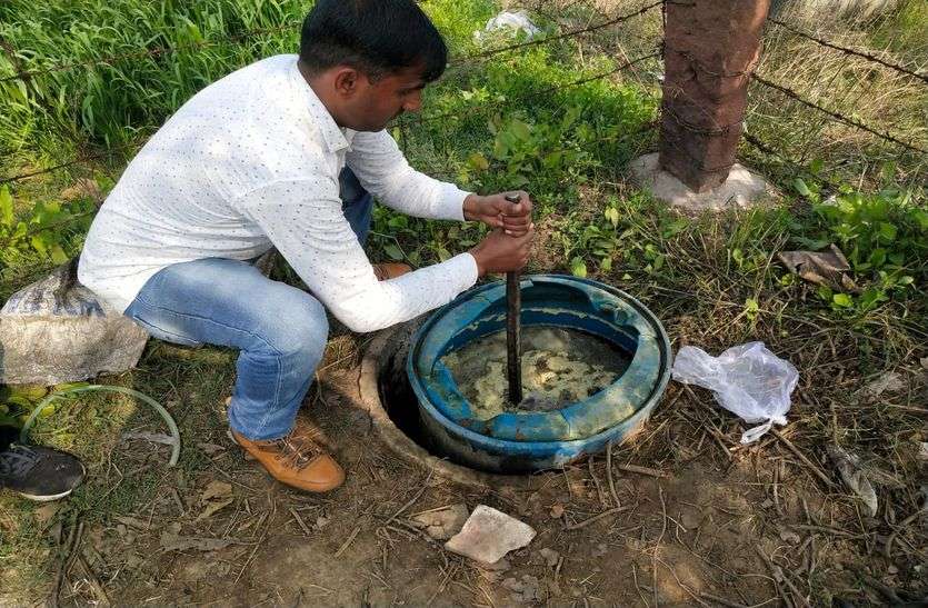 Beat constable to be suspended on sale of handcuffs and illegal liquor - SP हथकढ़ व अवैध शराब की बिक्री पर बीट कांस्टेबल होगा निलम्बित - एसपी