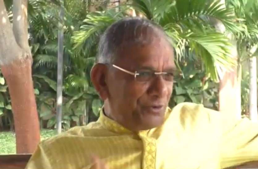 Gujarat diamond merchant govind dholakia Ram Tample निर्माण के लिए बरस रहा धन, गुजरात के हीरा कारोबारी ने किया 11 करोड़ का दान
